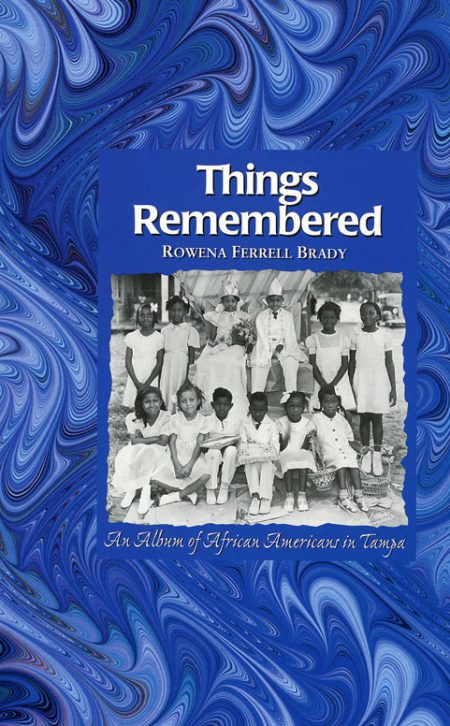 Image of the front cover of Things Remembered.
